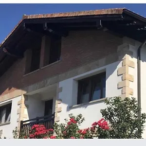 Casa Iparra Txiki Berri Guest house Irun