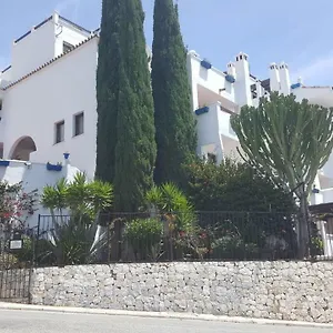 Pueblo Evita Hill Aparthotel Benalmadena