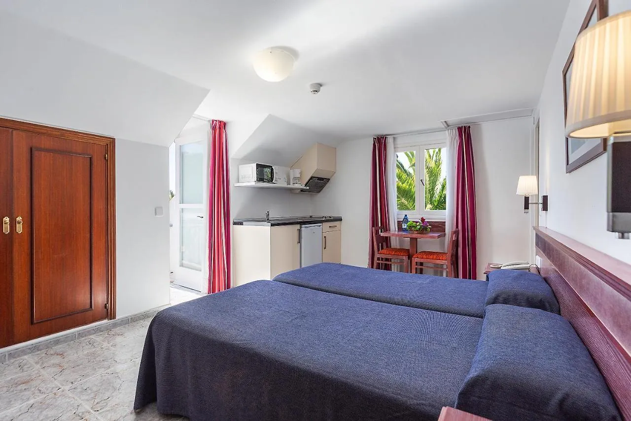 Apartamentos Cala Murada Tennis